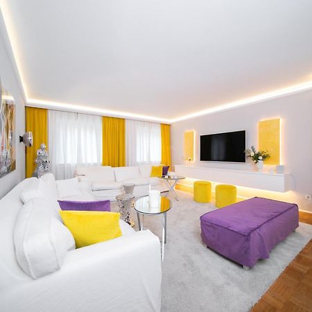 Loft4You - Hideaway - By Favorite Stays นอยส์ ภายนอก รูปภาพ