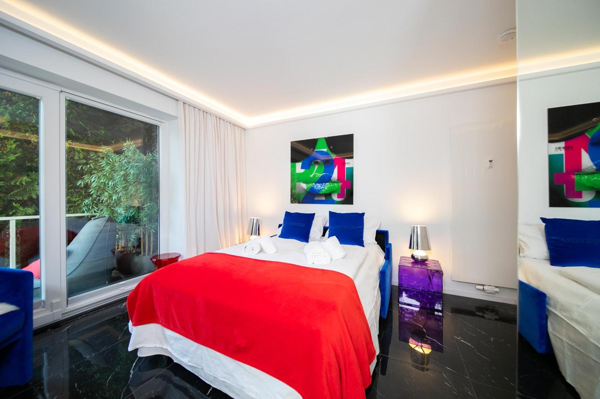 Loft4You - Hideaway - By Favorite Stays นอยส์ ภายนอก รูปภาพ