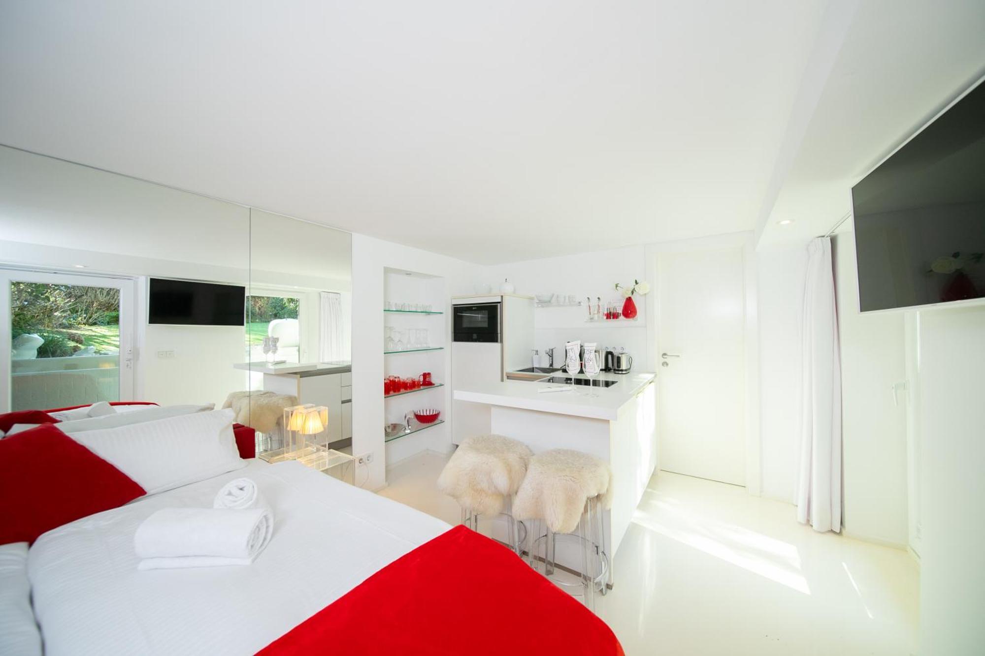 Loft4You - Hideaway - By Favorite Stays นอยส์ ภายนอก รูปภาพ