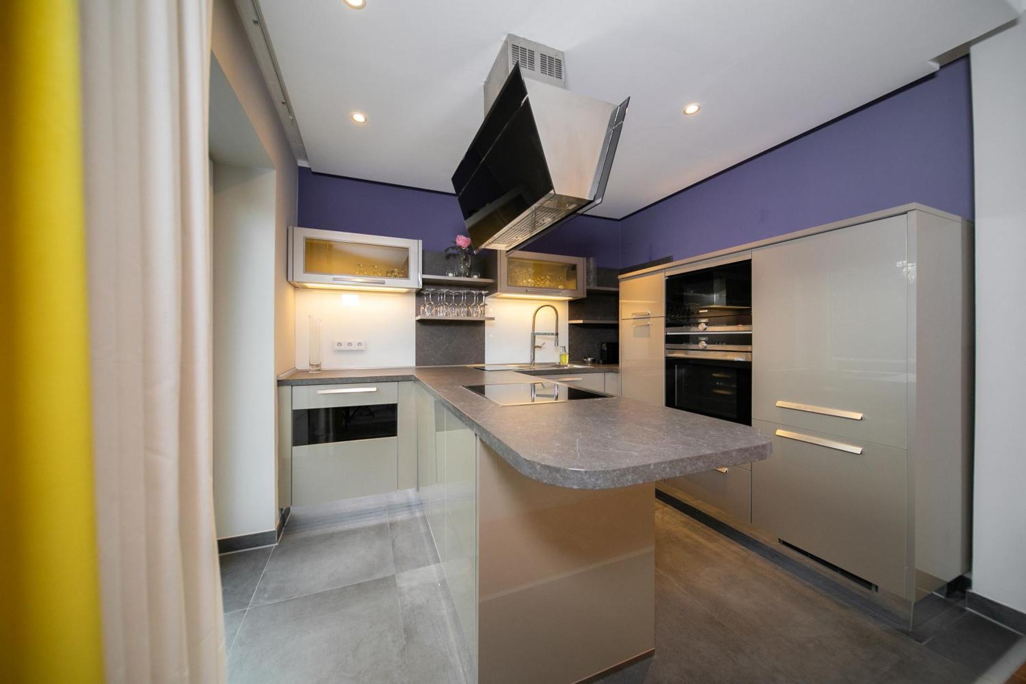 Loft4You - Hideaway - By Favorite Stays นอยส์ ภายนอก รูปภาพ