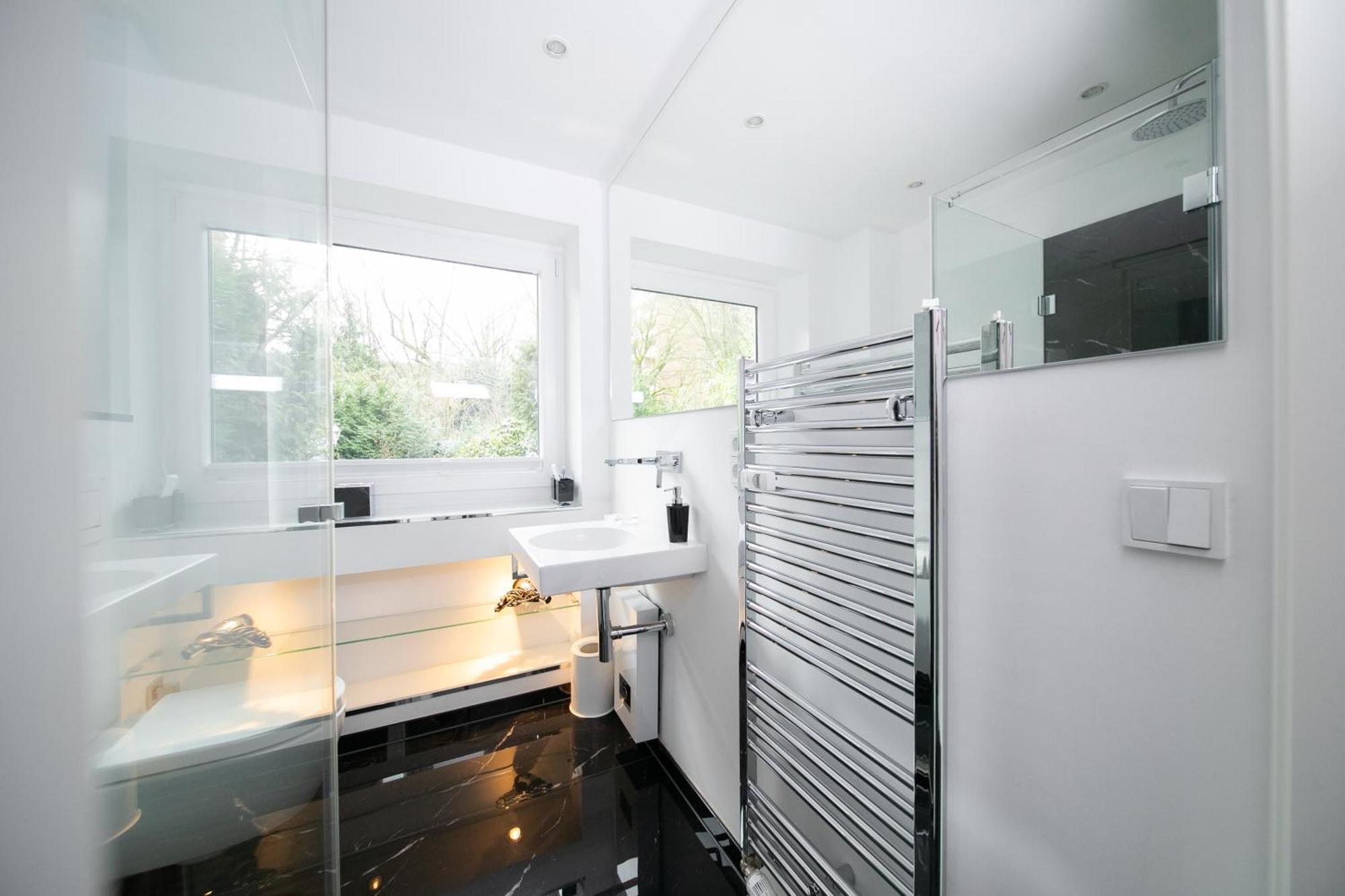 Loft4You - Hideaway - By Favorite Stays นอยส์ ภายนอก รูปภาพ