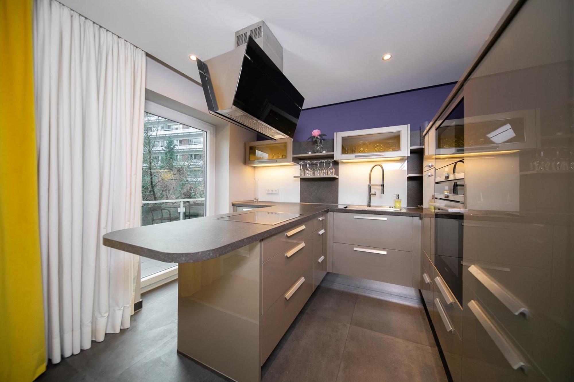 Loft4You - Hideaway - By Favorite Stays นอยส์ ภายนอก รูปภาพ